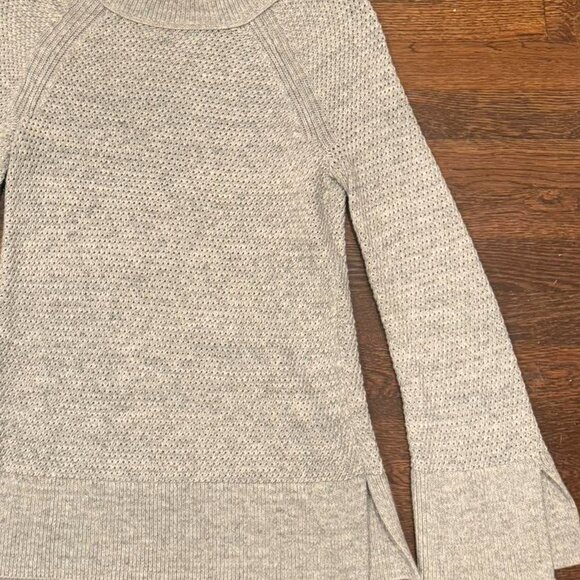 LOFT Women's Grey Jumper - Picture 5 of 5